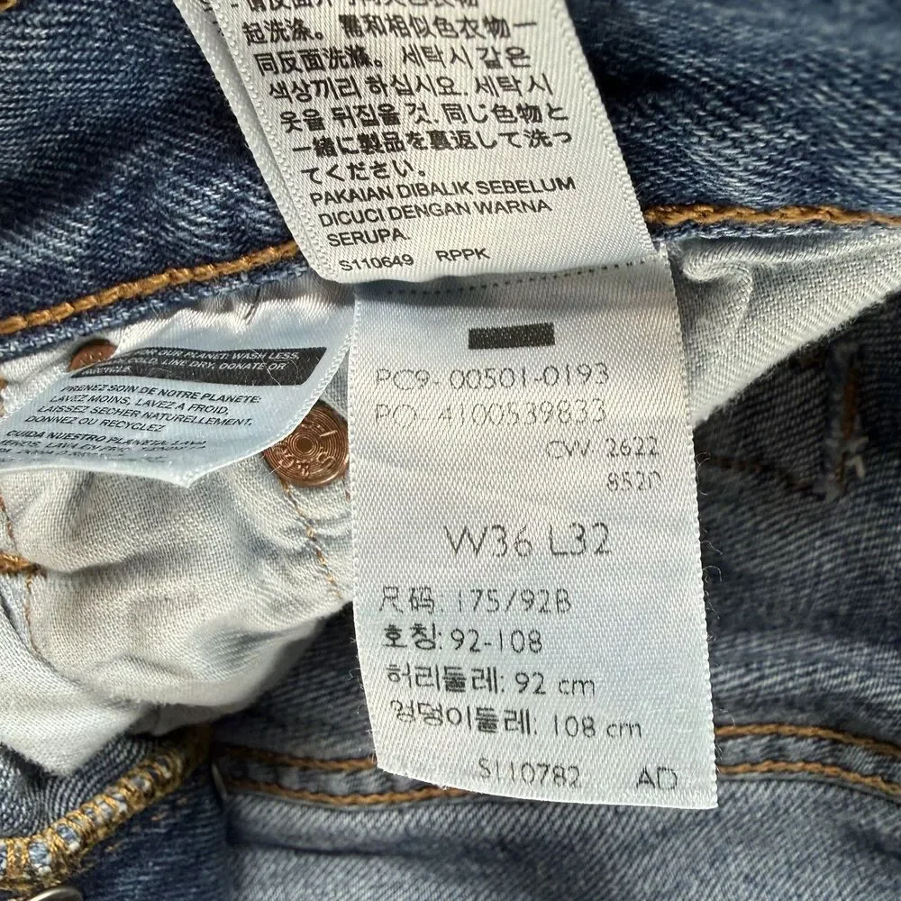 Levis 501 Jeans Men's 36 x 32 Button fly Denim Medium Wash